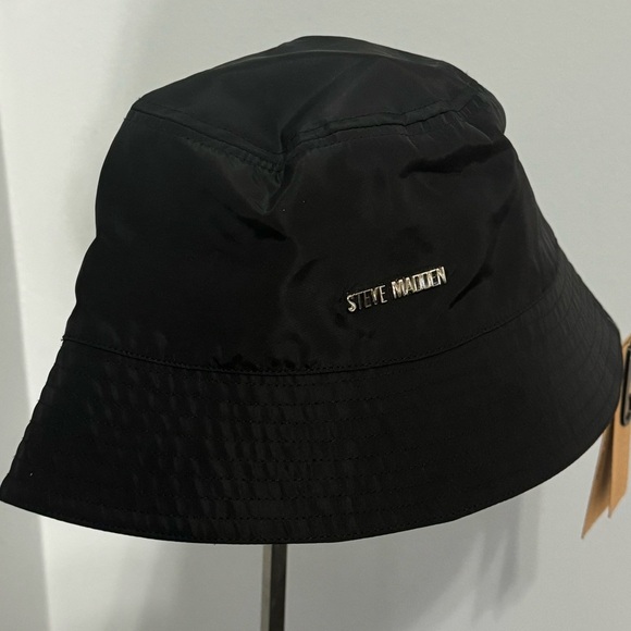 Steve Madden Women’s Satin Lined Bucket Hat One Size Black AUTHENTIC NWT - Picture 5 of 5